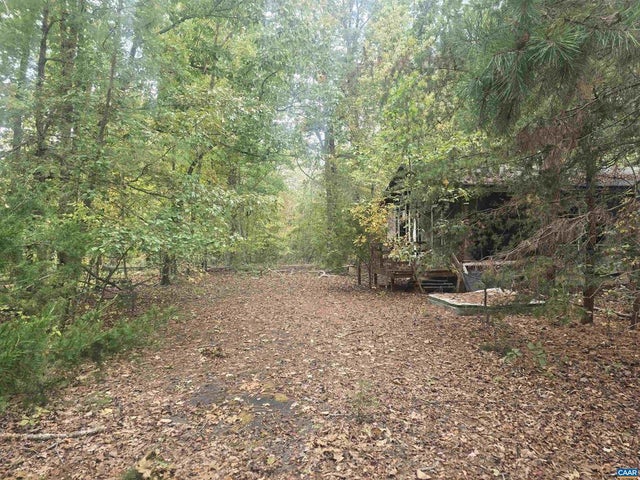 1337 Salem Church Rd, Palmyra