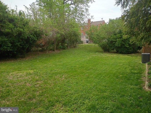 5715 Chillum Pl Ne, Washington