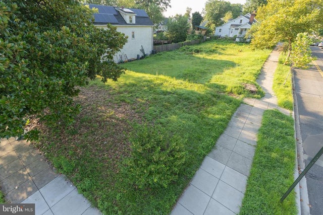 2915 13th St Ne, Washington