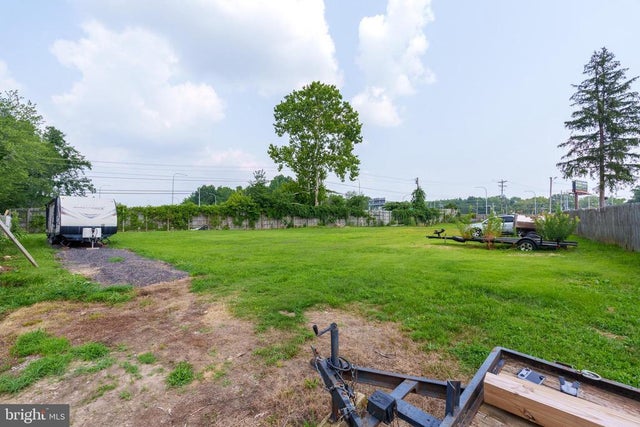 3027 Ogletown Rd, Newark