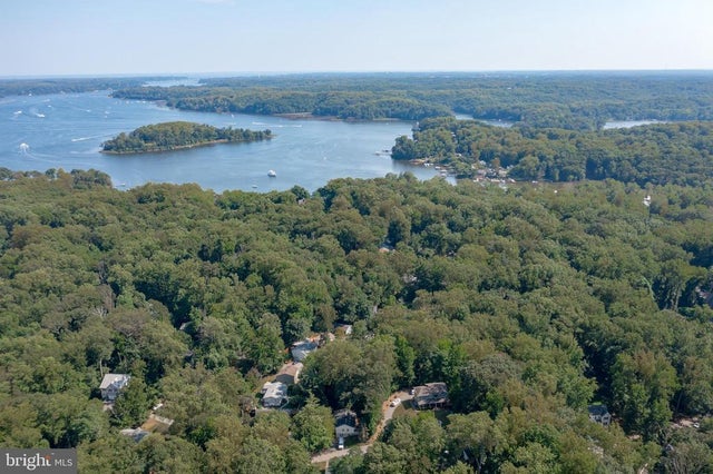 902 Hine Trl, Crownsville