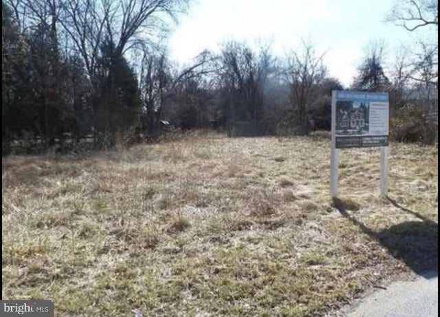 281 Thompson Ave E, Glen Burnie