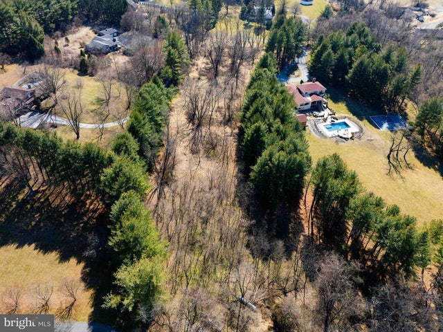 6031 Glen Arm Rd E, Glen Arm