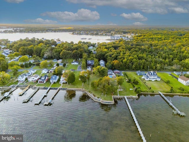 3635 Bay Dr, Baltimore