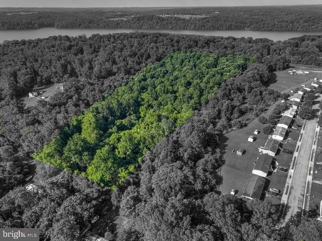 121 Schoolhouse Dr, Conowingo