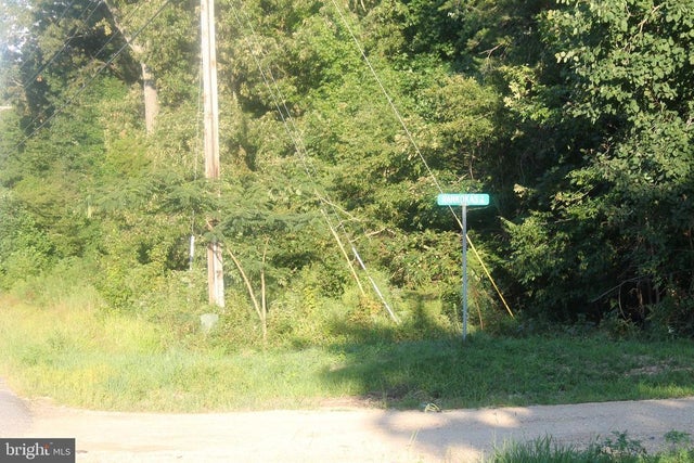 12335 Budds Creek Rd, Charlotte Hall