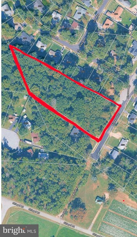 Pinewood Dr, Waldorf