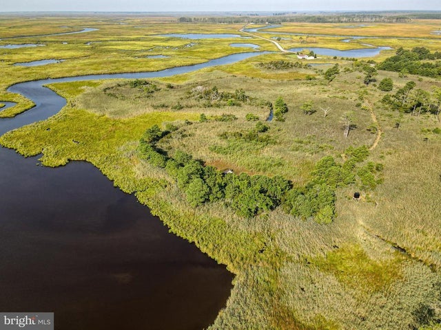 Griffith Neck Rd, Cambridge