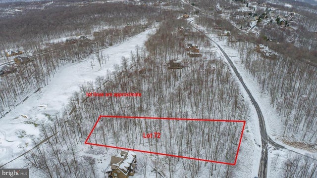 72 Sundance Way, Mc Henry