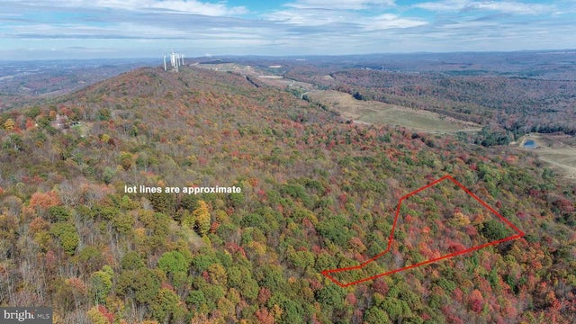 18 Hoye Crest Rd, Oakland