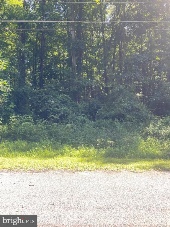 Sheldrake Dr, Chestertown
