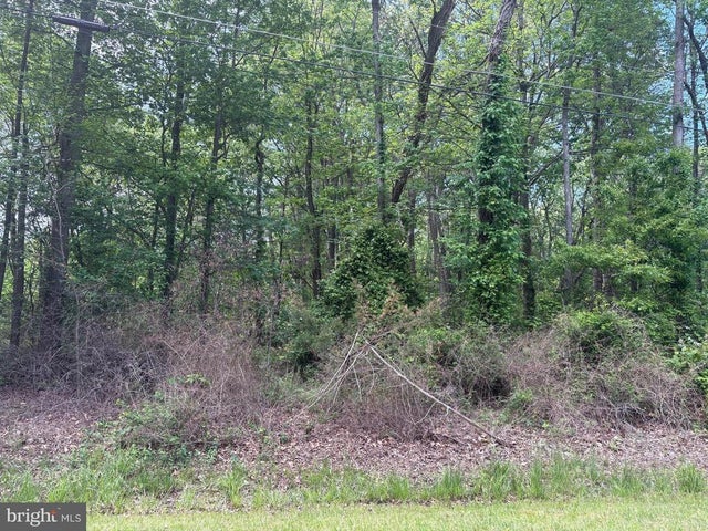 Lenapah Rd, Chestertown