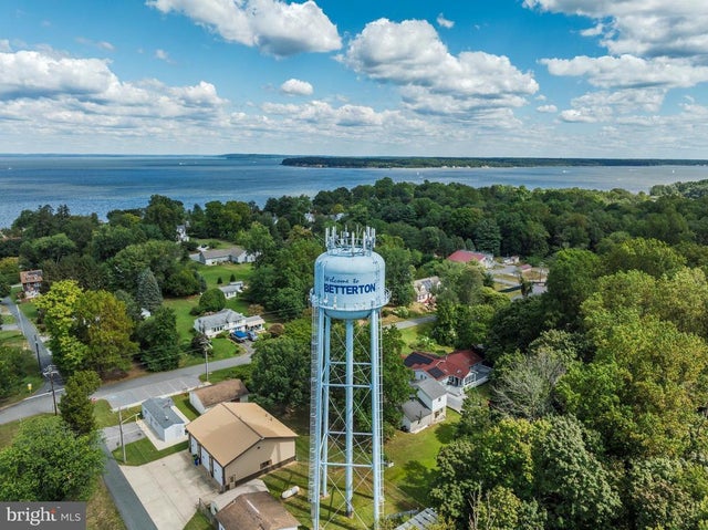 First Ave, Betterton