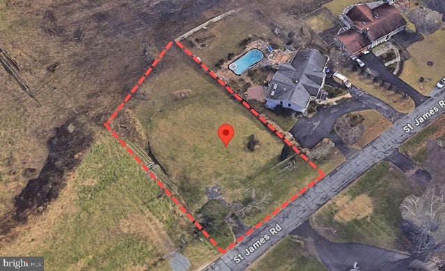 12313 Saint James Rd, Potomac