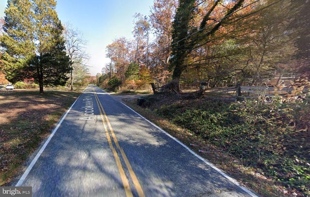 1717 W Accokeek Rd, Accokeek