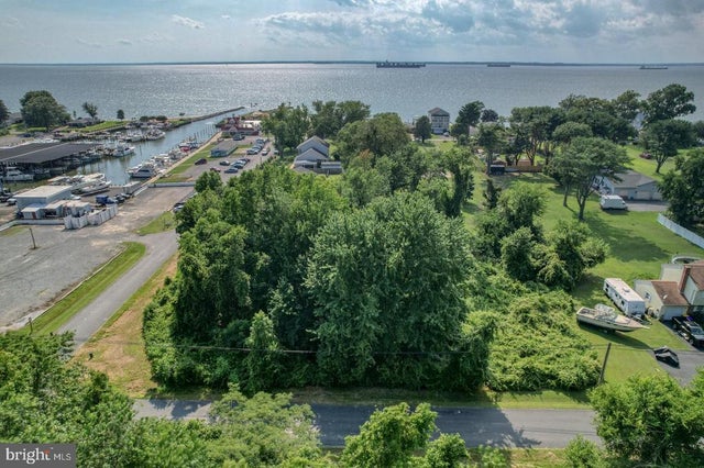 Allen Ave, Stevensville
