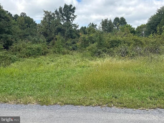 109 2nd St, Chestertown