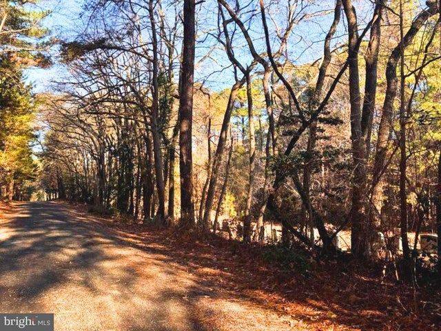 21039 Hermanville Rd, Lexington Park