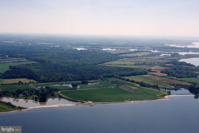 Chloras Point Rd, Trappe