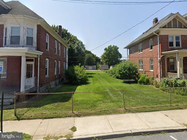 113 Fairground Ave, Hagerstown