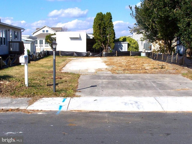 112 Pine Tree Rd, Ocean City