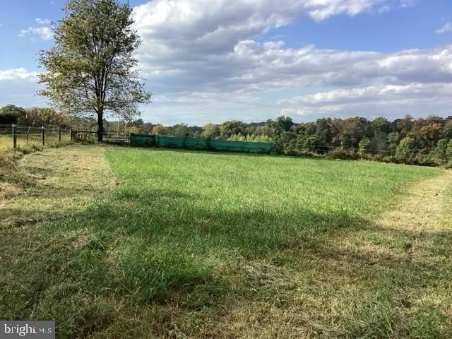 127 Bishop Rd, Pottstown