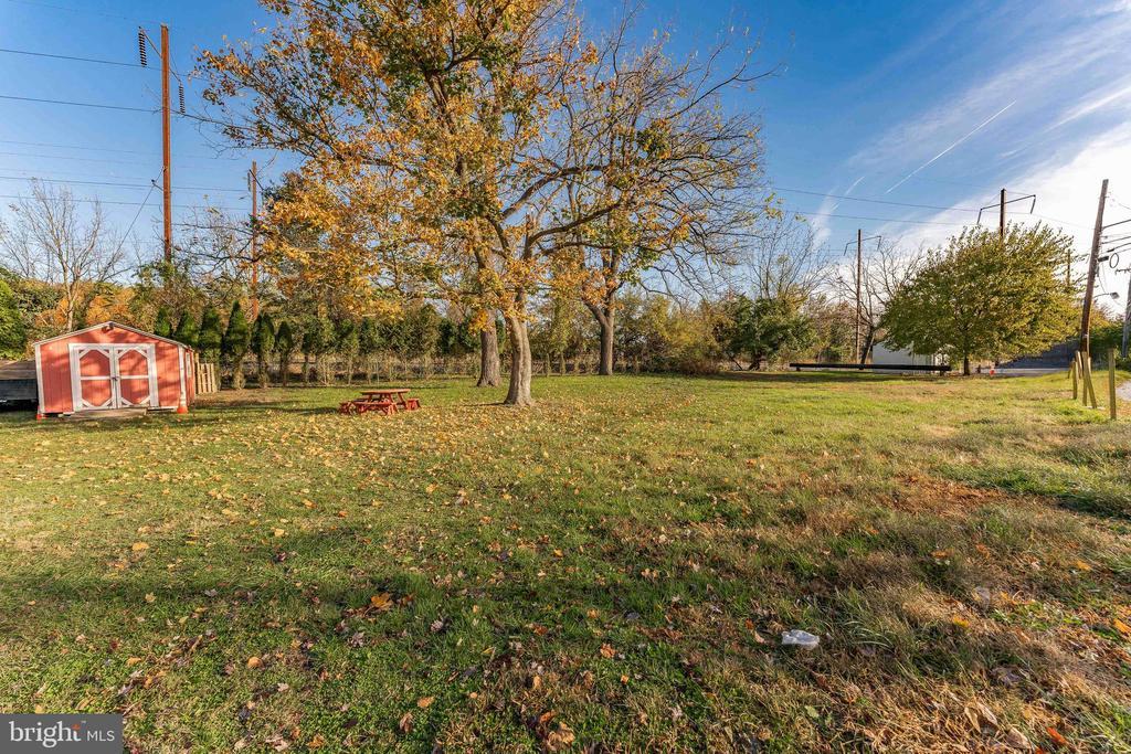 1263 E Diamond St, COATESVILLE