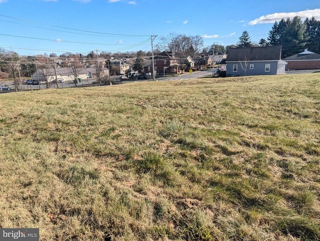 238 Hockersville Rd, Hershey