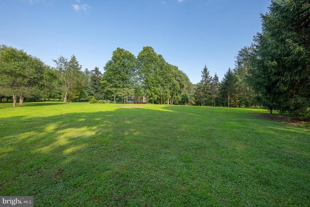 1285 Gradyville Rd, Glen Mills