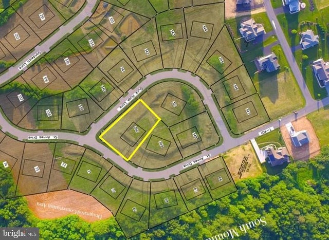 7060 Duck Hook Ln, Fayetteville