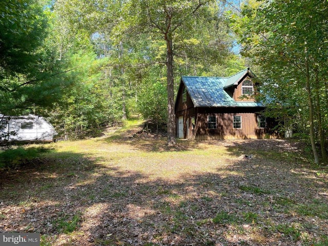 12879 Telegraph, Huntingdon