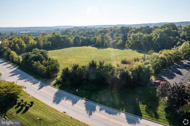 0 Renaissance Blvd, King Of Prussia
