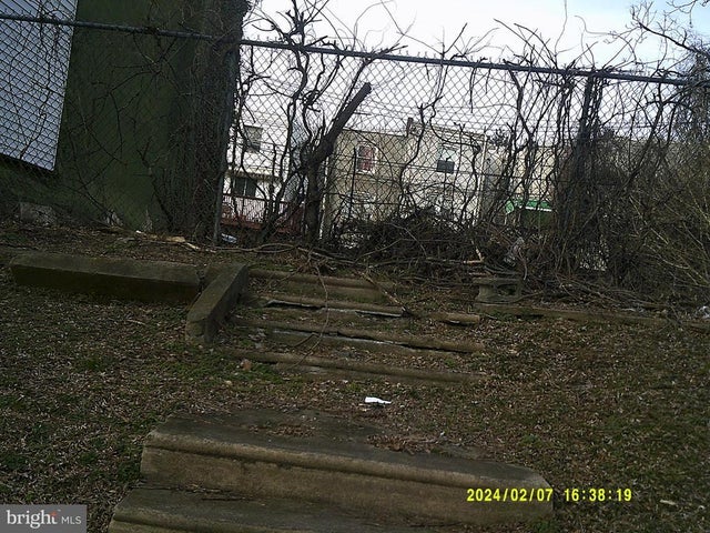 5665 Lebanon Ave, Philadelphia