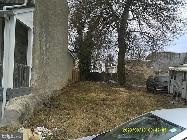 5616 Sprague St, Philadelphia