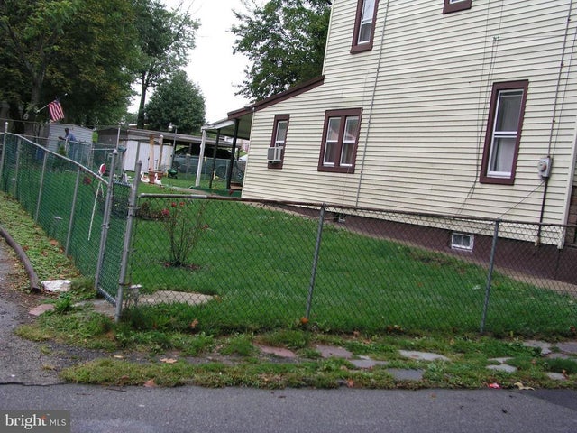 4128 Welsh Rd, Philadelphia