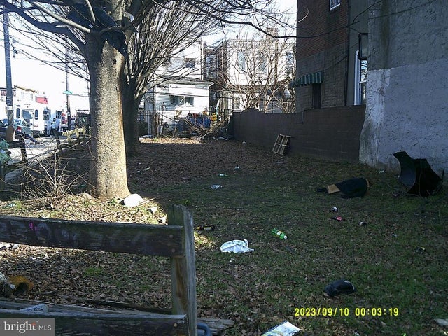 3757 N 7th, Philadelphia