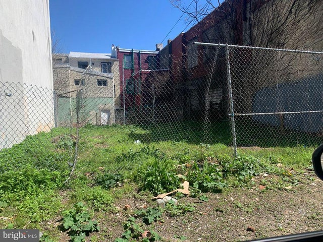 2333, 2335, 2337 N Philip St, Philadelphia