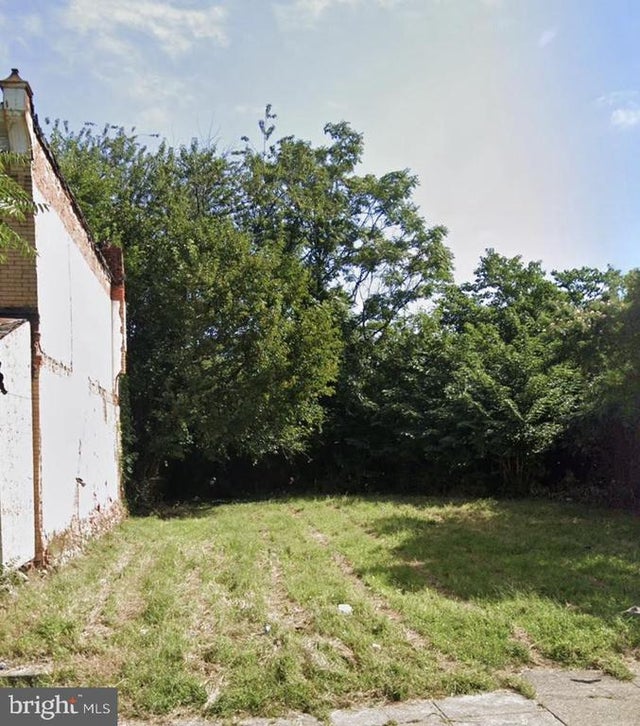 2133 S Frazier St, Philadelphia