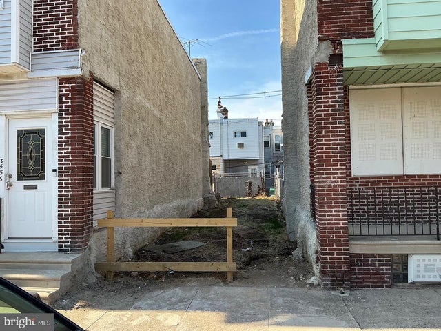 3458 Almond St, Philadelphia