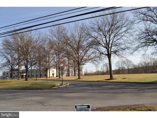 940 E Main St, Schuylkill Haven