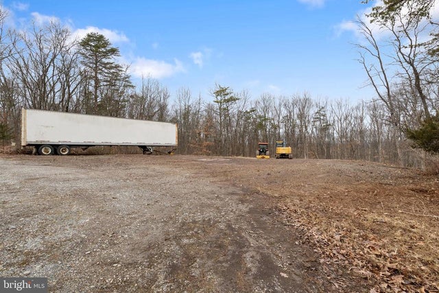 138 S Peiffer Rd, Wellsville