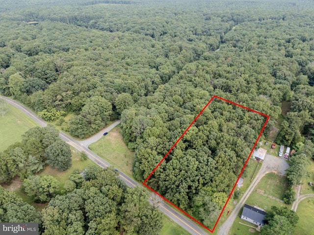 15 Hanback Rd, Gordonsville