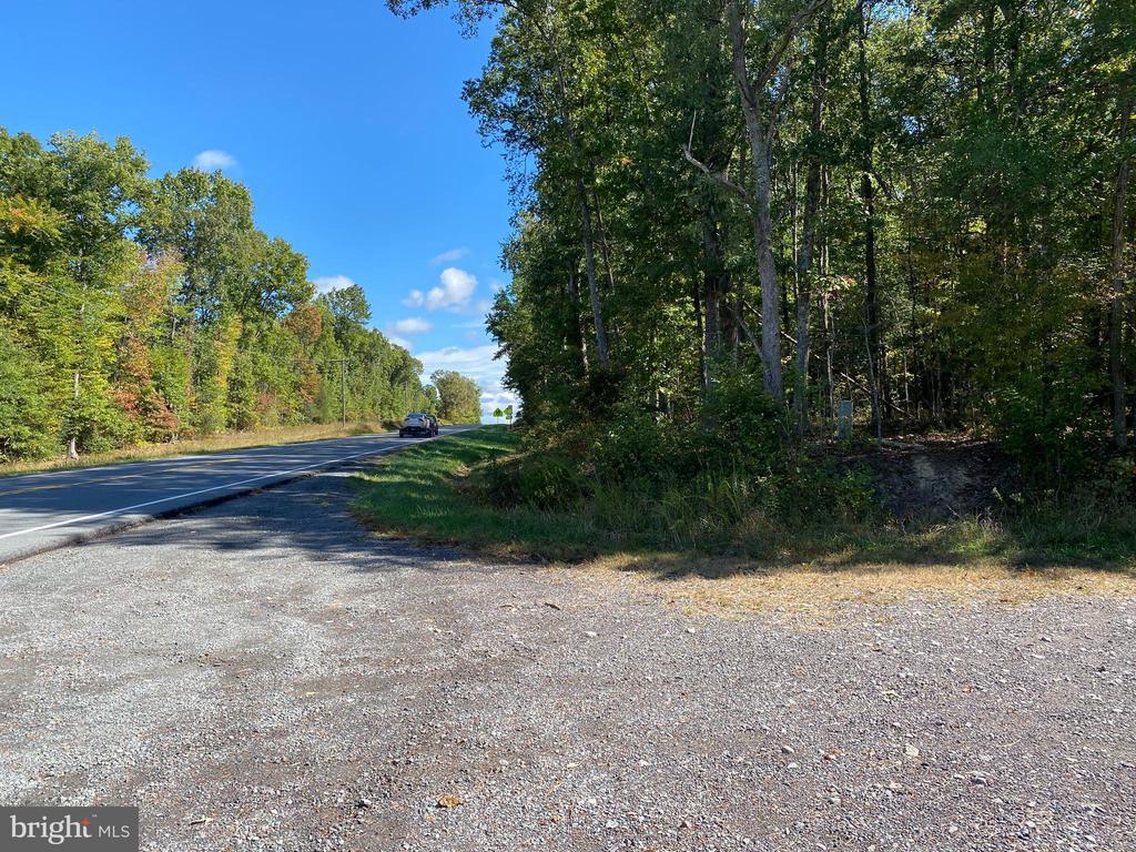 Constitution Hwy, LOCUST GROVE