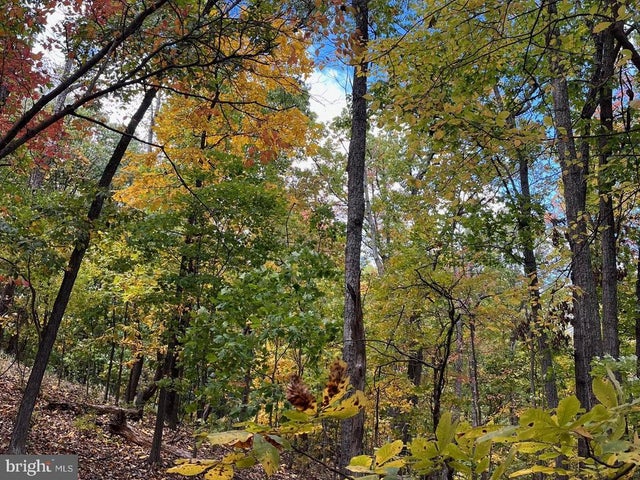 1855 Ridge Rd, Haymarket