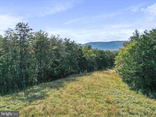 574 Mountain Slope Lane, Fort Valley