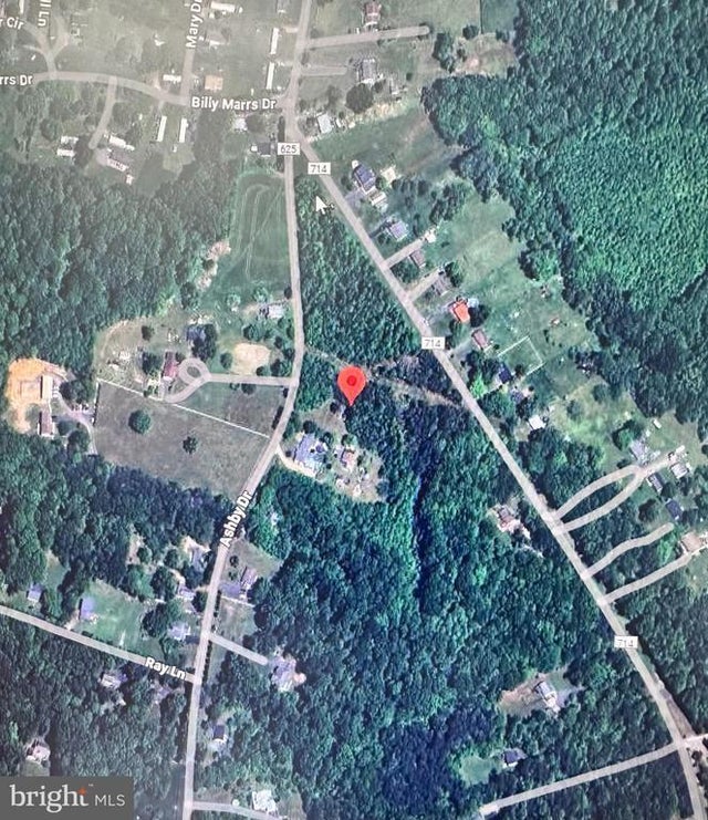 11121 Ashby Dr, Fredericksburg