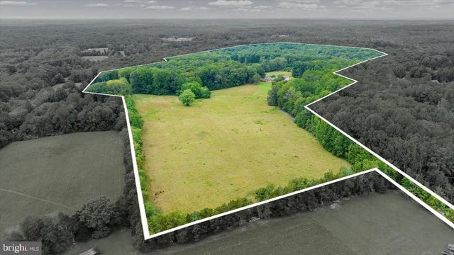 45 Bowling Farm Ln, Fredericksburg