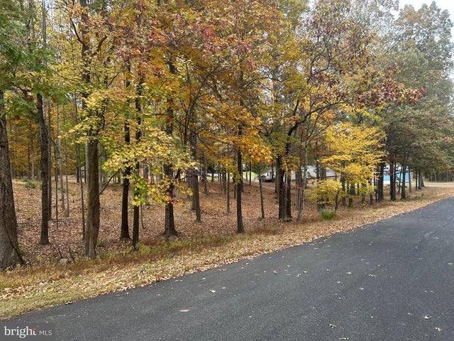 50 Piper Pl, Fredericksburg