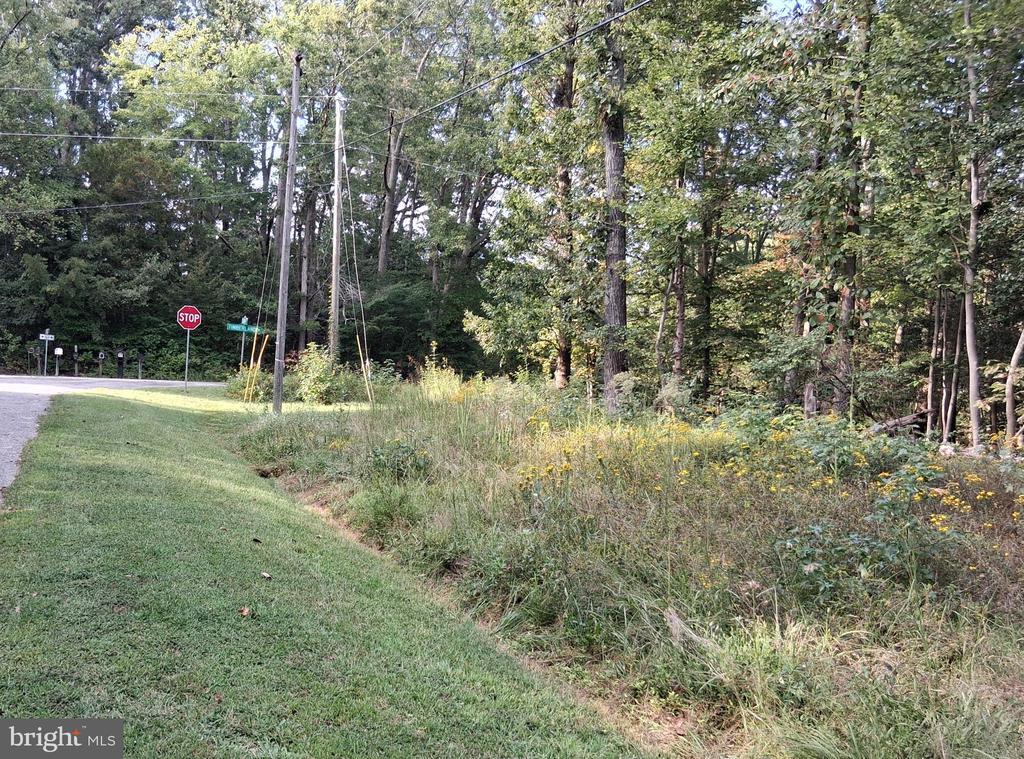 Lot #35 Clover Court, MONTROSS