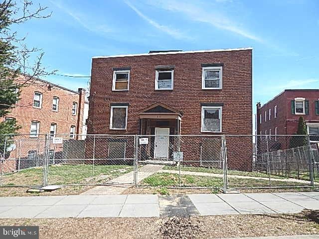 3126 Buena Vista Ter Se, Washington